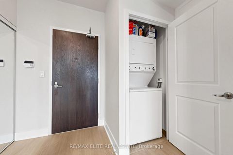 Photo 2 at 1309 - 26 Norton Avenue, Willowdale East, Toronto