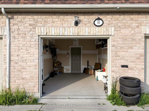 Photo 30 at 8 Zezel Way, Dorset Park, Toronto