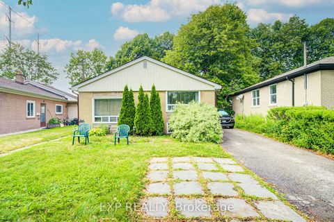 Photo 0 at 176 Sedgemount Drive, Woburn, Toronto