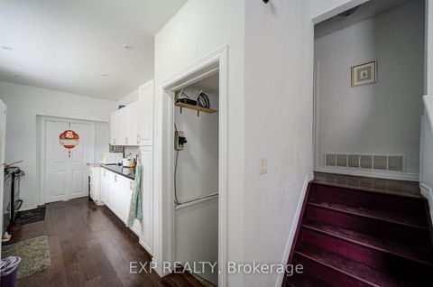 Photo 7 at 176 Sedgemount Drive, Woburn, Toronto