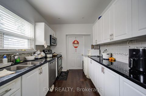 Photo 9 at 176 Sedgemount Drive, Woburn, Toronto