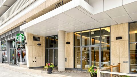 Photo 2 at 506 - 2221 Yonge Street, Mount Pleasant West, Toronto