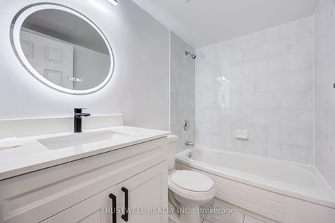 Photo 16 at 401 - 39 Pemberton Avenue, Newtonbrook East, Toronto