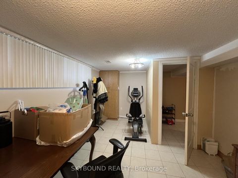 Photo 17 at 33 Bradstock Road, Humbermede, Toronto