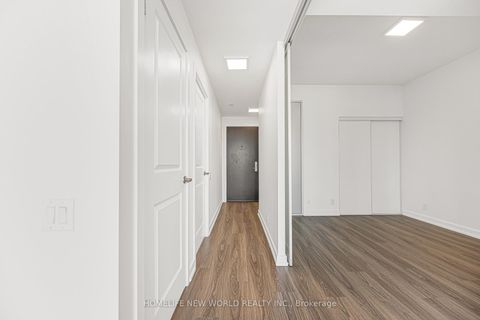 Photo 4 at 1605 - 1815 Yonge Street, Mount Pleasant West, Toronto
