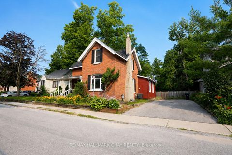 Photo 5 at 34 North Street N, Wellington, Barrie