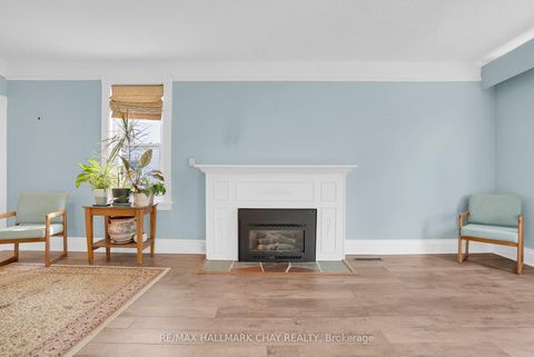 Photo 8 at 34 North Street N, Wellington, Barrie