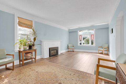 Photo 10 at 34 North Street N, Wellington, Barrie