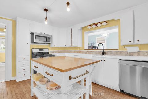 Photo 18 at 34 North Street N, Wellington, Barrie