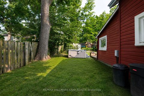 Photo 38 at 34 North Street N, Wellington, Barrie