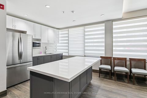 Photo 3 at 906 - 725 Don Mills Road, Flemingdon Park, Toronto