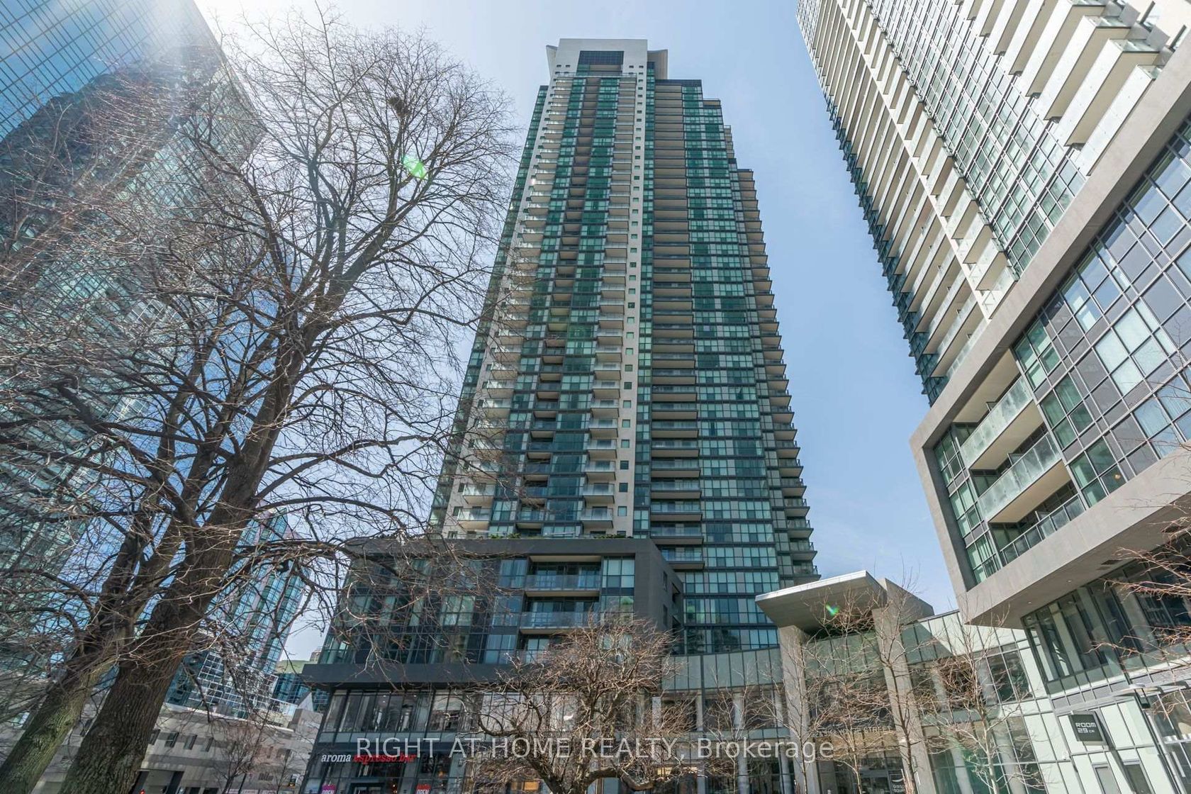 LPH208 - 5162 Yonge Street, Willowdale West, Toronto photo number 2