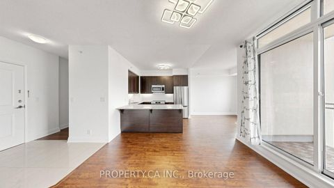 Photo 4 at 516 - 24 Woodstream Boulevard, Vaughan Grove, Vaughan