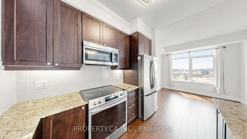 Photo 9 at 516 - 24 Woodstream Boulevard, Vaughan Grove, Vaughan