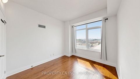 Photo 14 at 516 - 24 Woodstream Boulevard, Vaughan Grove, Vaughan