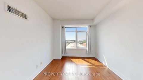 Photo 15 at 516 - 24 Woodstream Boulevard, Vaughan Grove, Vaughan