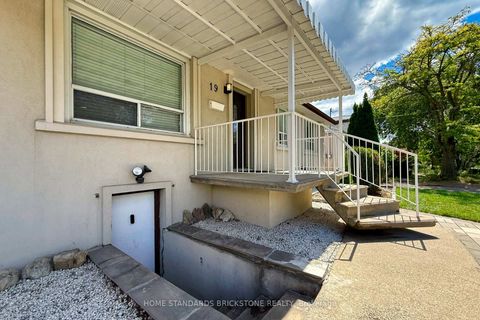 Photo 7 at 19 Granite Street, Clanton Park, Toronto