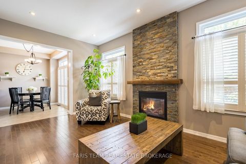 Photo 13 at 111 Monarchy Street, Shore, Barrie