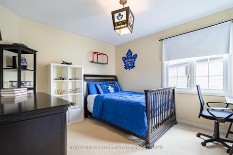 Photo 23 at 111 Monarchy Street, Shore, Barrie