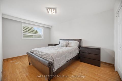 Photo 17 at 43 Donofree Road, Maple Leaf, Toronto