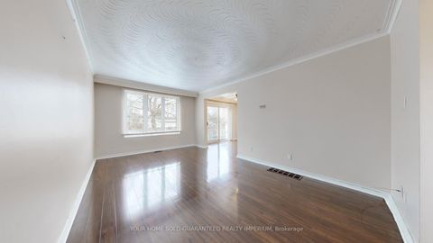 Photo 5 at 28 Athenia Court, West Hill, Toronto