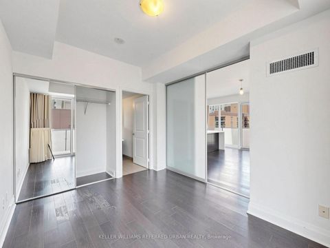 Photo 8 at 1710 - 1080 Bay Street, Bay Street Corridor, Toronto