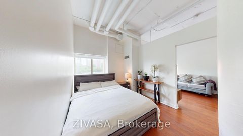 Photo 11 at 218 - 2 Fieldway Road, City Centre West, Toronto