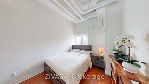 Photo 12 at 218 - 2 Fieldway Road, City Centre West, Toronto