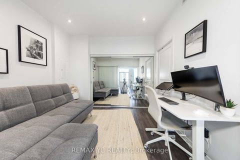 Photo 10 at PH09 - 352 Front Street W, Waterfront Communities C1, Toronto