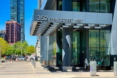 Photo 39 at PH09 - 352 Front Street W, Waterfront Communities C1, Toronto
