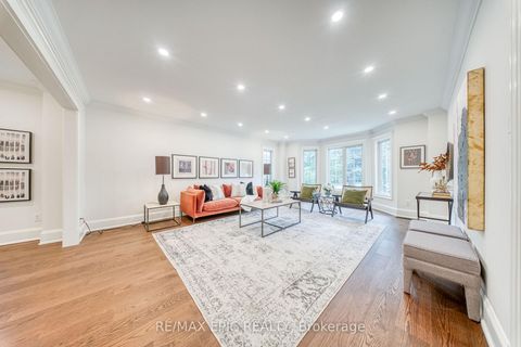 Photo 3 at 961 Damascus Court, Wyndham, Newmarket