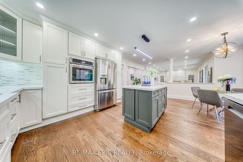 Photo 9 at 961 Damascus Court, Wyndham, Newmarket