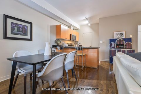 Photo 7 at 315 - 500 Richmond Street W, Waterfront Communities C1, Toronto