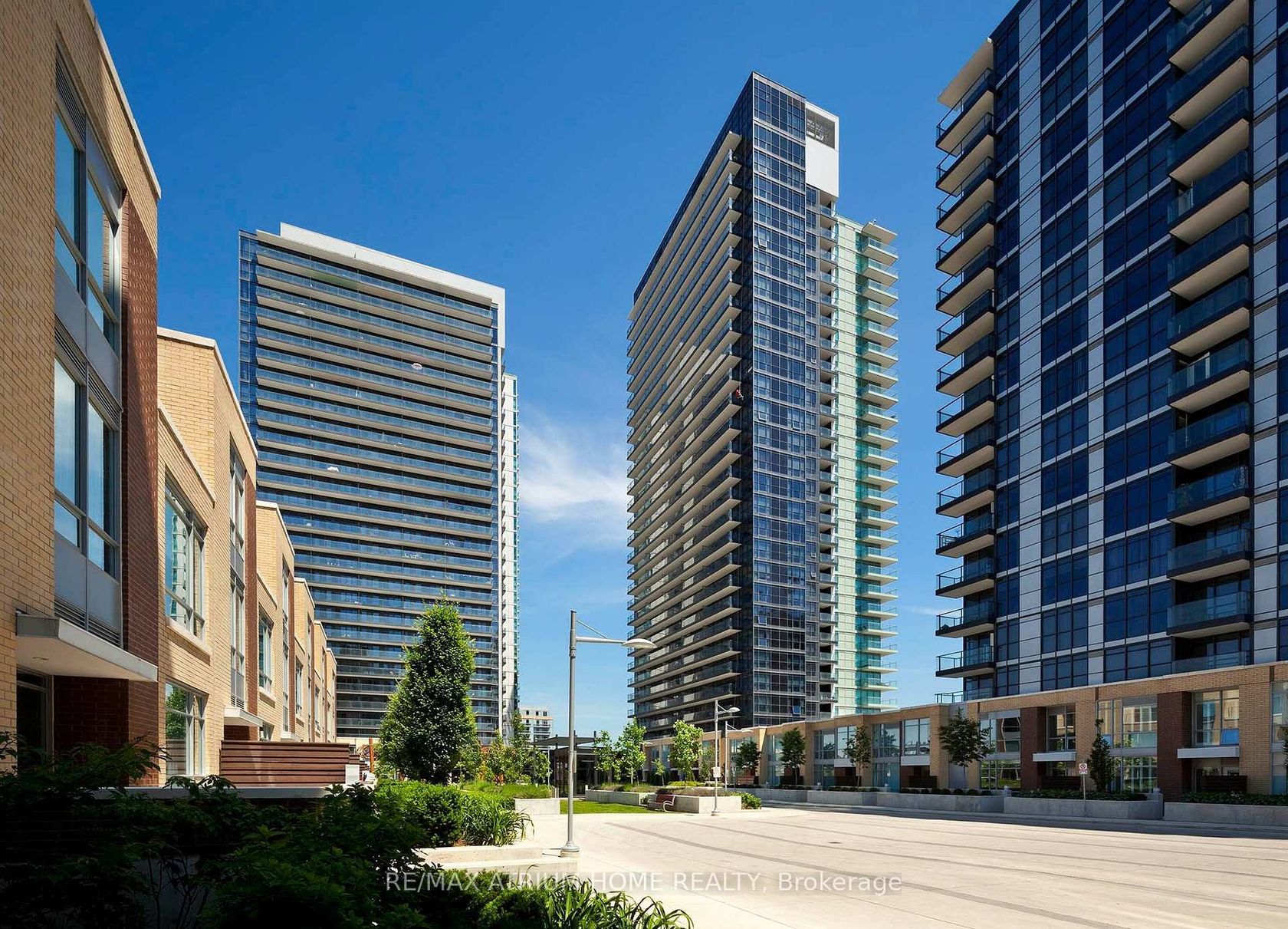 1502 - 29 Singer Court, Bayview Village, Toronto 2