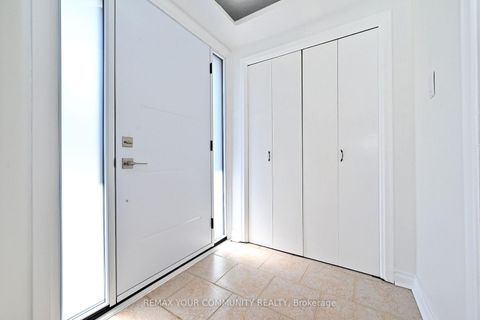 Photo 2 at 41 Stanwood Crescent, Humbermede, Toronto
