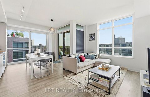 Photo 14 at 709 - 10 Gibbs Road, City Centre West, Toronto