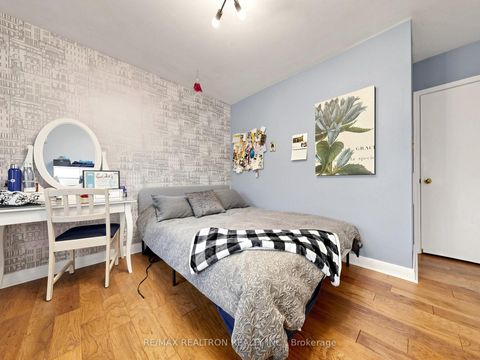Photo 16 at 22 Longbridge Road, Uplands, Vaughan