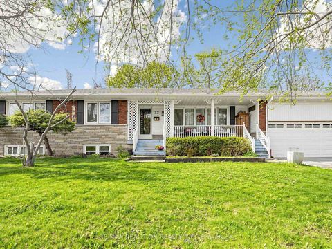 Photo 23 at 22 Longbridge Road, Uplands, Vaughan