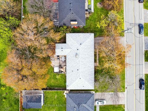 Photo 39 at 22 Longbridge Road, Uplands, Vaughan