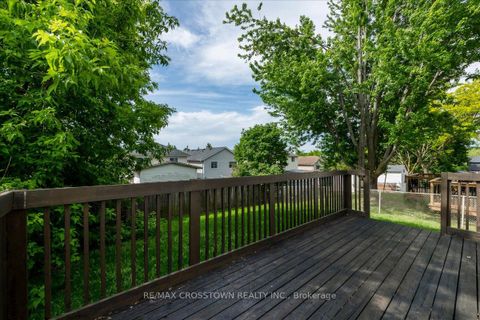 Photo 22 at 17 Knicely Road, Painswick North, Barrie