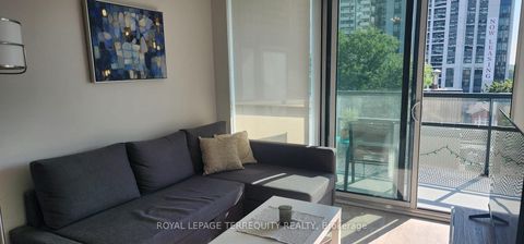 Photo 10 at 501 - 11 Lillian Street, Mount Pleasant West, Toronto