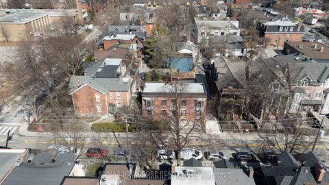 Photo 6 at 34 Winchester Street, South St. James Town, Toronto