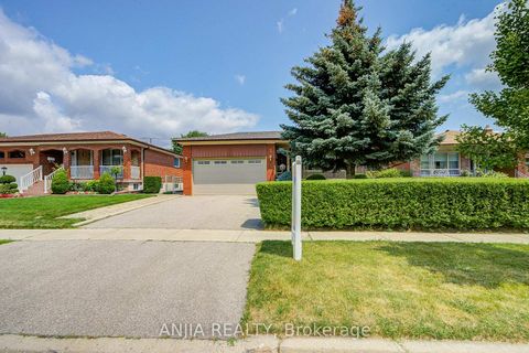 Photo 1 at 5 Brantford Drive, L'Amoreaux, Toronto