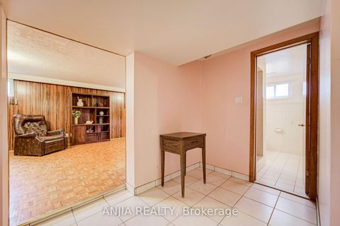 Photo 34 at 5 Brantford Drive, L'Amoreaux, Toronto