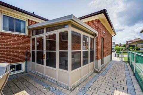 Photo 38 at 5 Brantford Drive, L'Amoreaux, Toronto