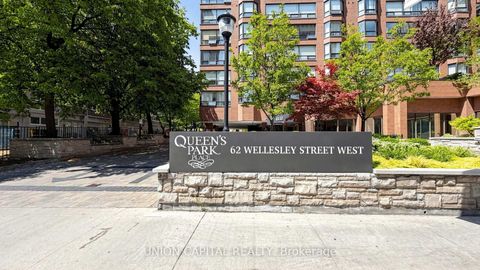 Photo 3 at 1405 - 62 Wellesley Street W, Bay Street Corridor, Toronto