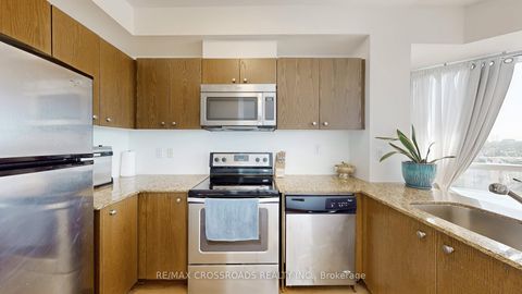 Photo 8 at 810 - 5101 Dundas Street W, City Centre West, Toronto