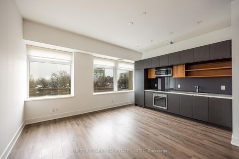 Photo 7 at 416 - 111 St Clair Avenue W, St. Clair, Toronto