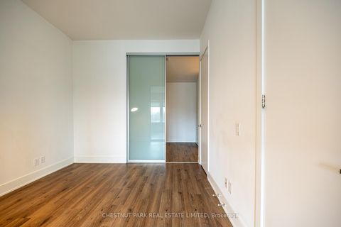 Photo 16 at 416 - 111 St Clair Avenue W, St. Clair, Toronto