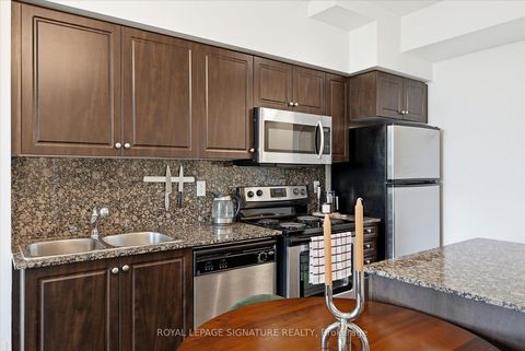 Photo 9 at 711 - 215 Fort York Boulevard, Niagara, Toronto